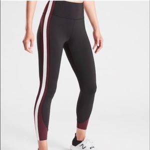 Athleta Crunch Colorblock 7/8 Tight Sz Small Black White Burgundy Colors